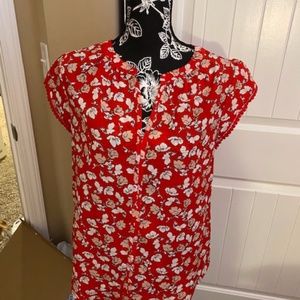Fun2Fun Red floral top